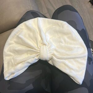 Hat Savvy White Spa Turban